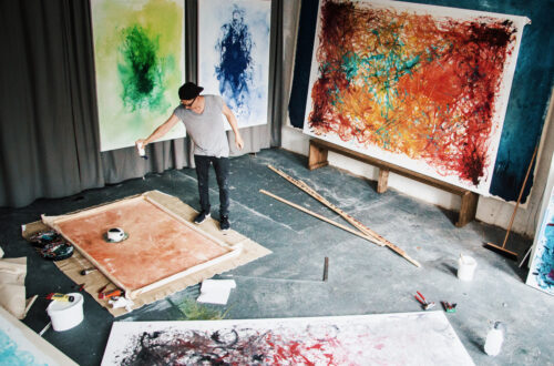 Danny Frede im Gespräch: "Kunst ohne Thema ist Dekoration." Danny Frede im Gespräch: "Kunst ohne Thema ist Dekoration."