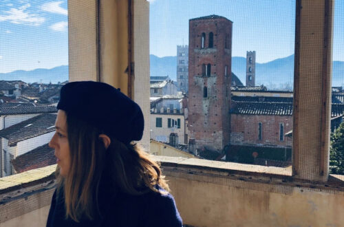 Meet Federica Chiocchetti, founder of the Photocaptionist and independant curator