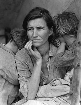 Migrant mother by Dorothea Lange