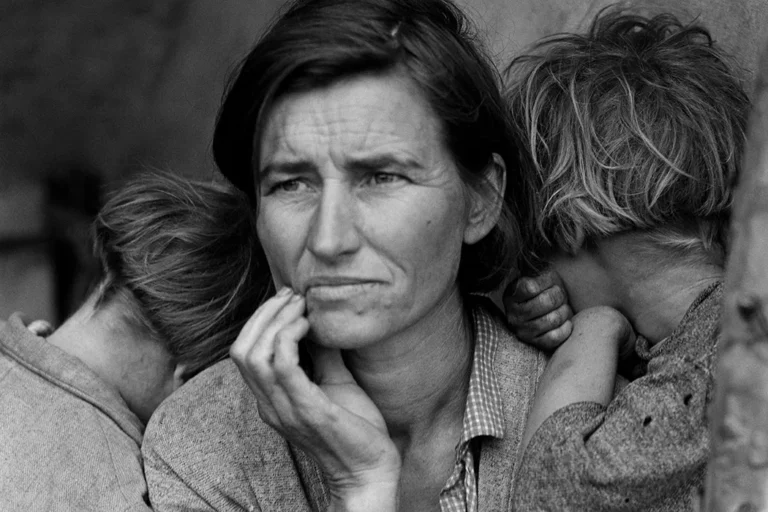 Migrant Mother di Dorothea Lange: Uno Sguardo sulla Difficoltà