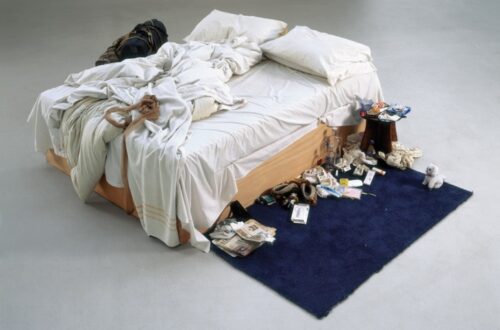 Explorer le paysage émotionnel de My Bed de Tracey Emin