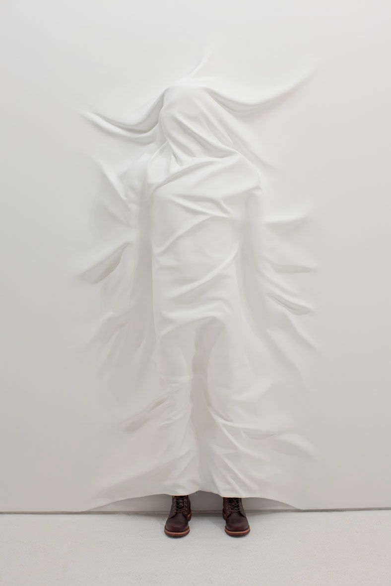Daniel Arsham’s Hiding Figure in Gallery Spotlight