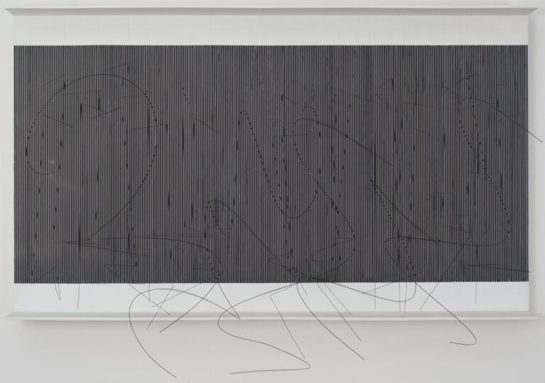 Exploring Escritura by Jesús Rafael Soto