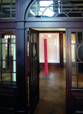 Anette Becker dans le studio