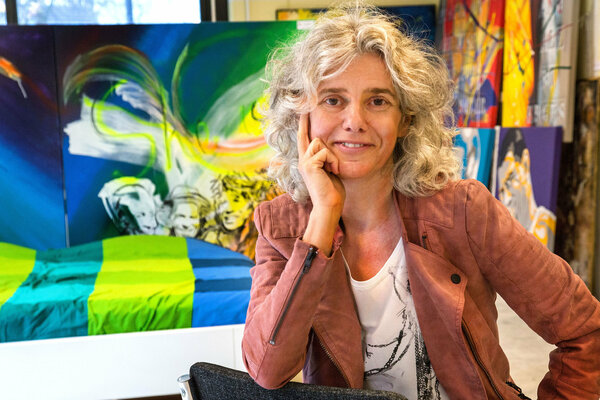 Tiny De Bruin im Studio: With pop-art Rolling Stones in my Tiny's galerie studio by Copyrigh FotostudioWierd