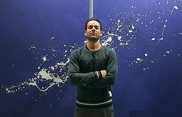 Alessio Luzzi in de studio