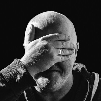 Holger Mühlbauer-Gardemin en el estudio: Ideenfindung