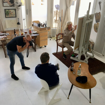 Sigurd Wendland nello studio: Sigurd Wendlands Atelier, Frederick Lau sitzt Modell