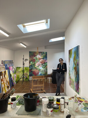 Inès Khadraoui in the Studio: The studio