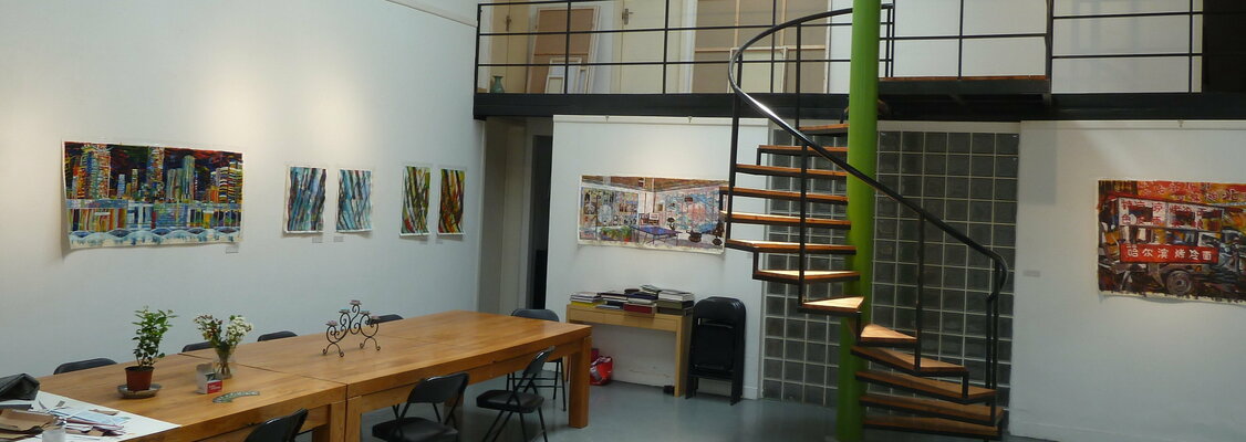 Barbara Piatti in the Studio: Atelier à Pékin. Sur Invitation d'un collectionneur d'art, International Art Garden.