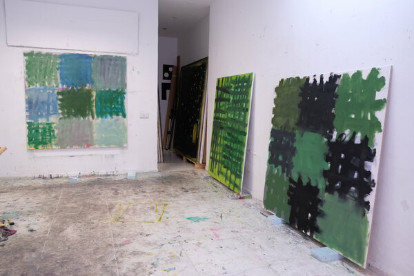 Jorge Nava nello studio