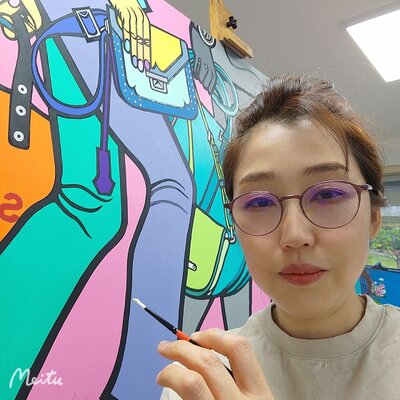 Mia Kim nello studio
