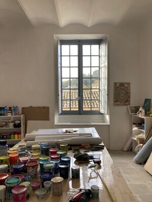 Delphine Bernard im Studio: view over the village and the hills of gaurrigue and oliver trees