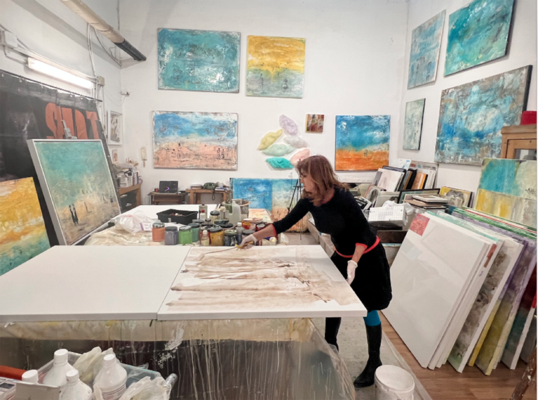 Giusy Lauriola im Studio: Prima stesura del colore