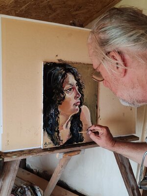Giorgi Rurua nello studio: My favorite direction in Art is to paint people's portraits.