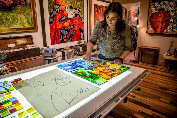 Elisa Boughner nello studio
