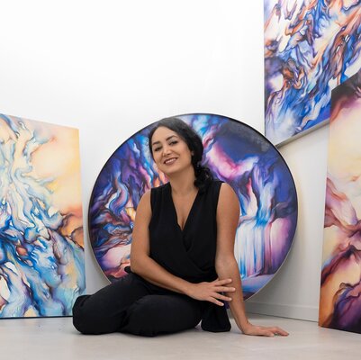Marjan Fahimi im Studio