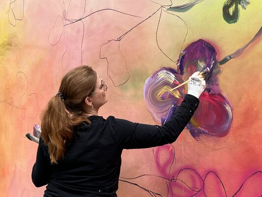 Alexandra Hiltl in the Studio
