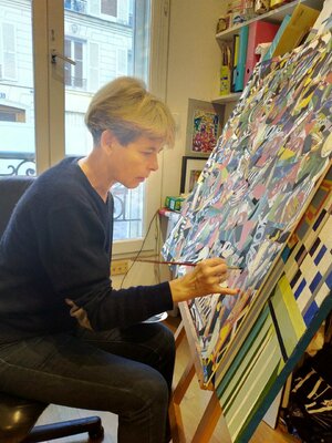 Catherine Sénéchal im Studio: Dans mon atelier à Paris. Concentrée !