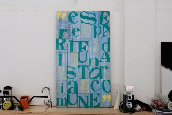 Piero Casarin in the Studio: Grazie allo studio Emo Design di Vittorio Veneto per aver esposto la mia opera.