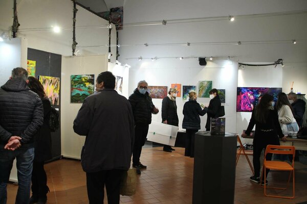 Diane Kuster im Studio: Ausstellung in Genua, Palazzo Ducale