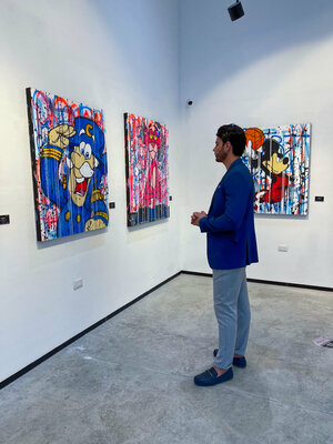 Esteban Vera dans le studio