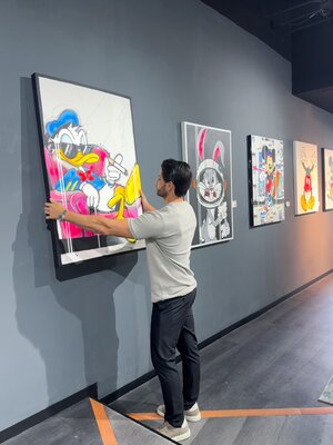 Esteban Vera dans le studio