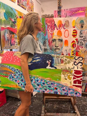 María Burgaz en el estudio