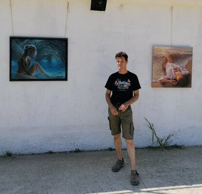 Marco Busoni en el estudio: As president of artis association "Bottega dell'arte" this summer I exhibit my works in the towon of Oggiono where we painted en plain air on the lake side