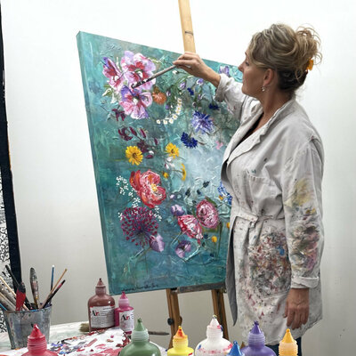 Ilona Hendriks nello studio