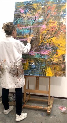 Ilona Hendriks nello studio