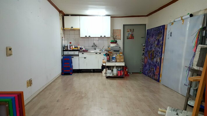 DAESUN CHOI nello studio