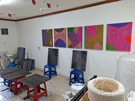 DAESUN CHOI nello studio