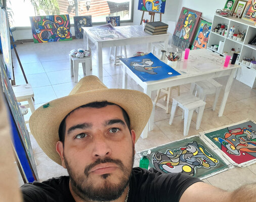 Néstor Neyret nello studio