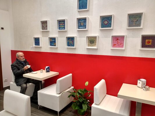 Antonio Presti in de studio: Alla caffetteria Carlo Alberto a TORINO, via Carlo Alberto 44, sono in esposizione 12 miei piccoli dipinti cm 20x20 (con cornice cm 27x27) in esposizione fino al 30 gennaio 2023.