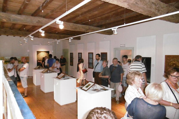 Antonio Presti in de studio: Inaugurazione della mostra   personale al MUSEO DELLA CERAMICA di MONDOVI' (Cuneo)  nell'agosto del  2014