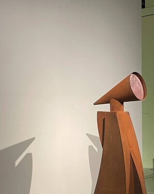 Victor Popov nello studio: Jiangxi Art Museum Nanchang 8.11.2024-5.01.2025i