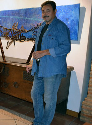 Andrés Rueda in the Studio