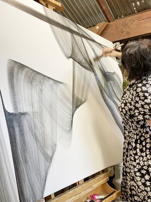 Irena Orlov en el estudio