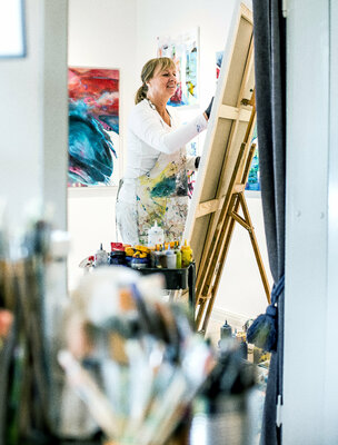 Eva Wiren in the Studio: Qente Atelje Eva Wiren
