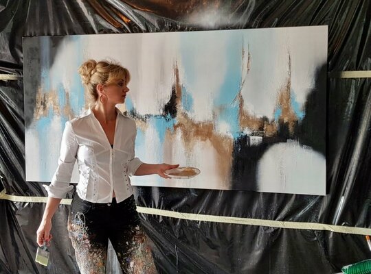 Julijana Ravbar im Studio