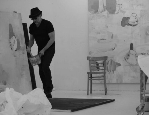 Gary Komarin in de studio
