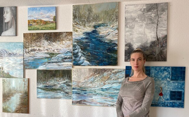 Lusie Schellenberg nello studio