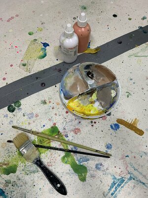 Jacqueline Engels nello studio