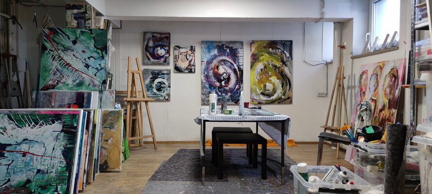 Birgit Günther nello studio: Im Atelier 2023