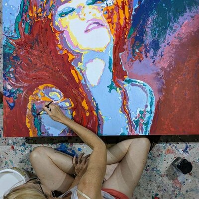 Kerry A. Inkster en el estudio