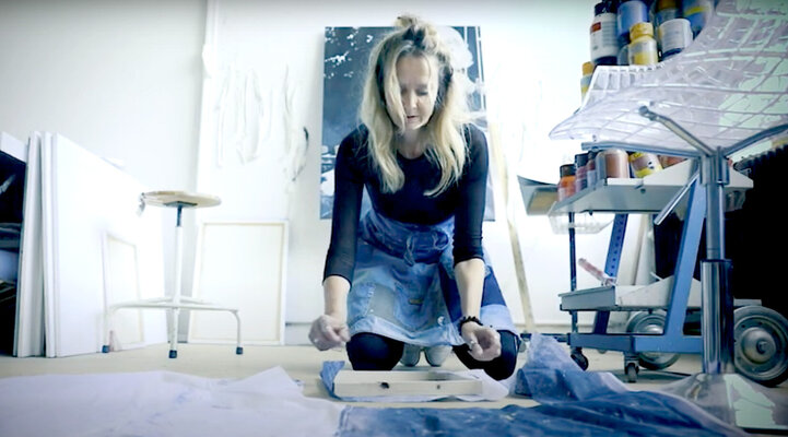 Marit Otto en el estudio: Me in my atelier at work 2021