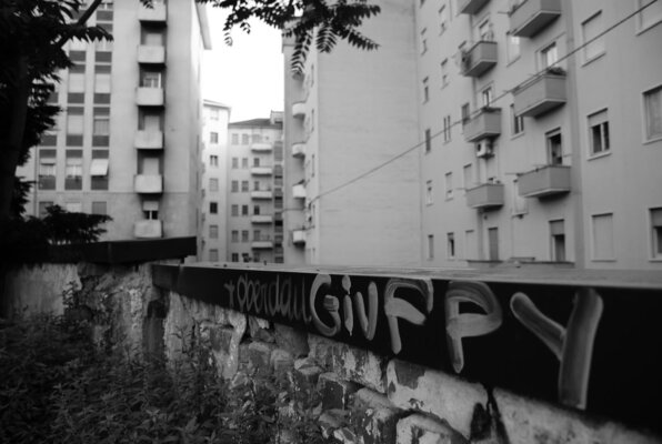 Giuseppe Valia im Studio: street tagging