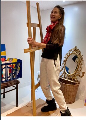 Jennifer Tymowska en el estudio