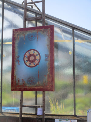 Jörg "Yogi" Schäfer in de studio: Ausstellung am Glashaus - Linsengericht Juli 2022 - mehr unter #atelierbernbach